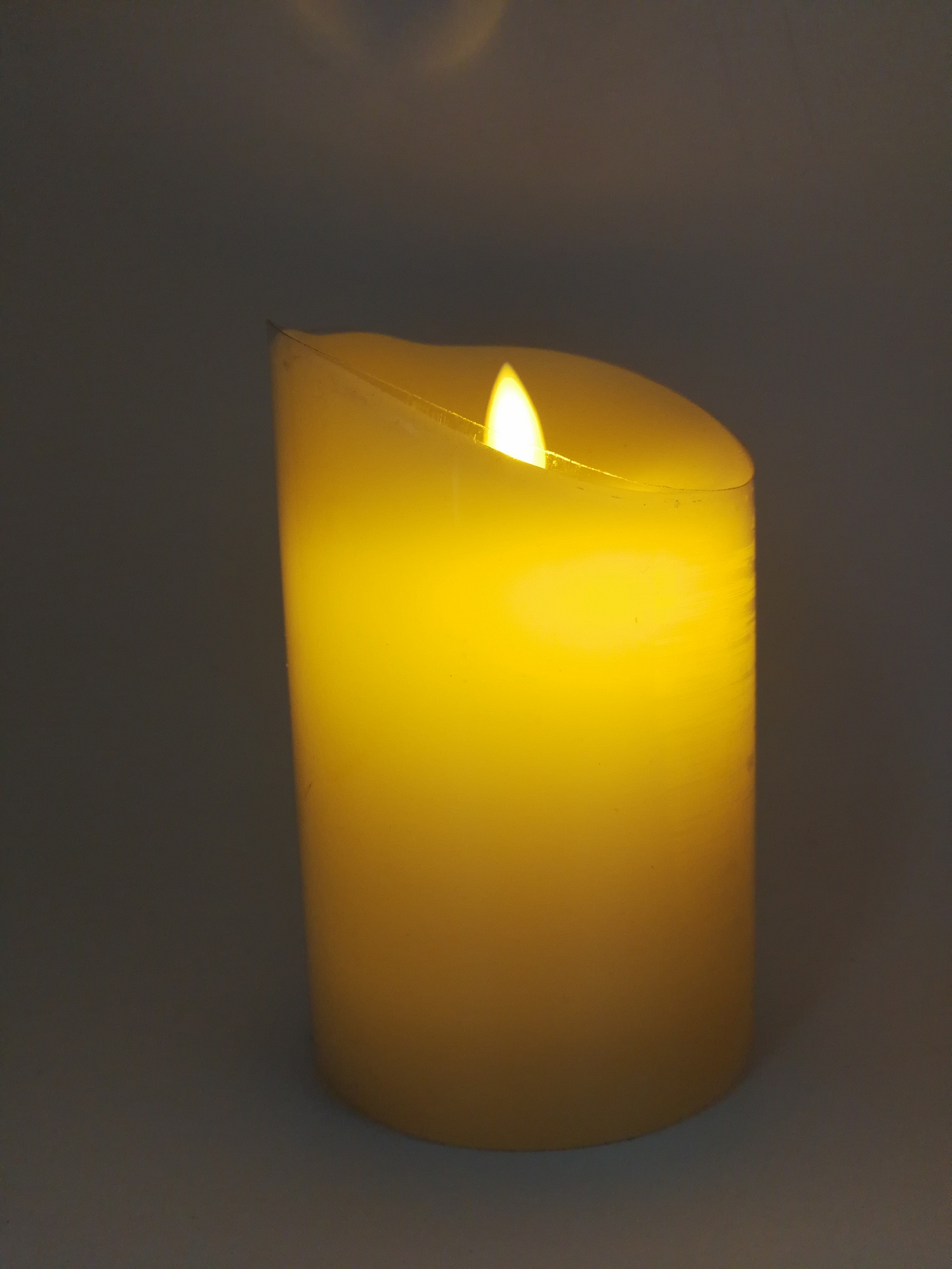 循環(huán)定時蠟燭芯片，8小時開16小時關(guān)